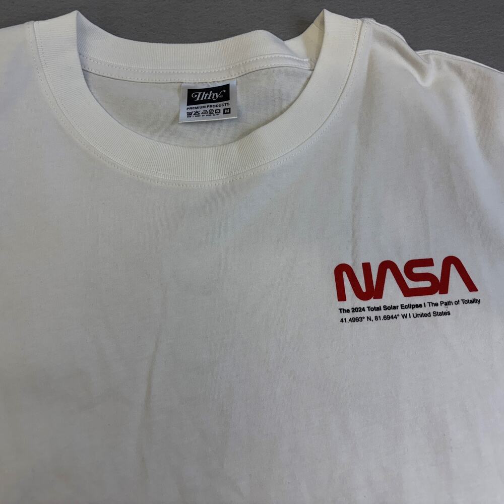 Ilthy NASA Total Solar Eclipse Shirt Medium Unisex White 2024 Rare Space X Moon - Picture 2 of 9